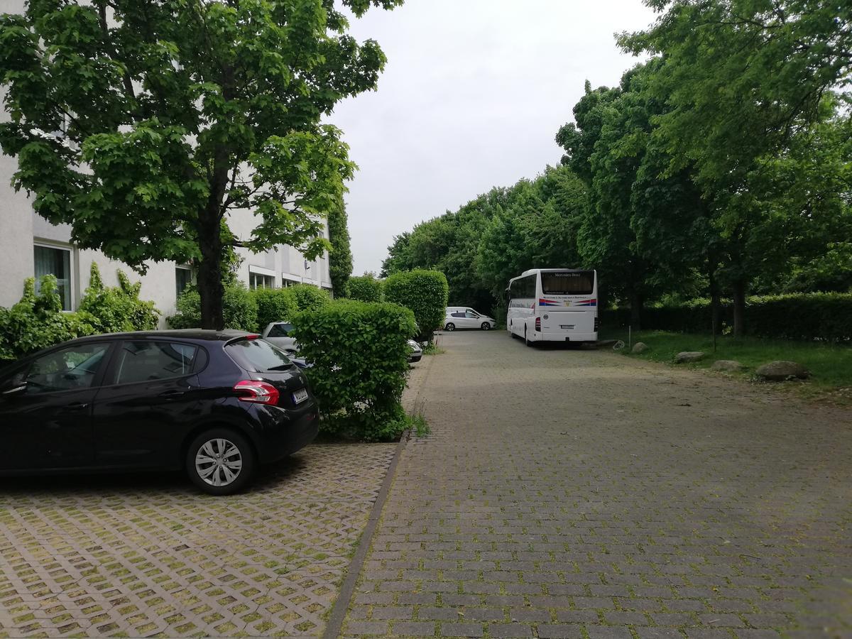 Arthotel Ambassador Wiesbaden - Free Parking Exterior foto